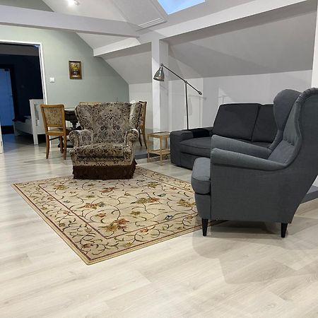 センテンドレBuekkoes Apartmanアパートメント エクステリア 写真