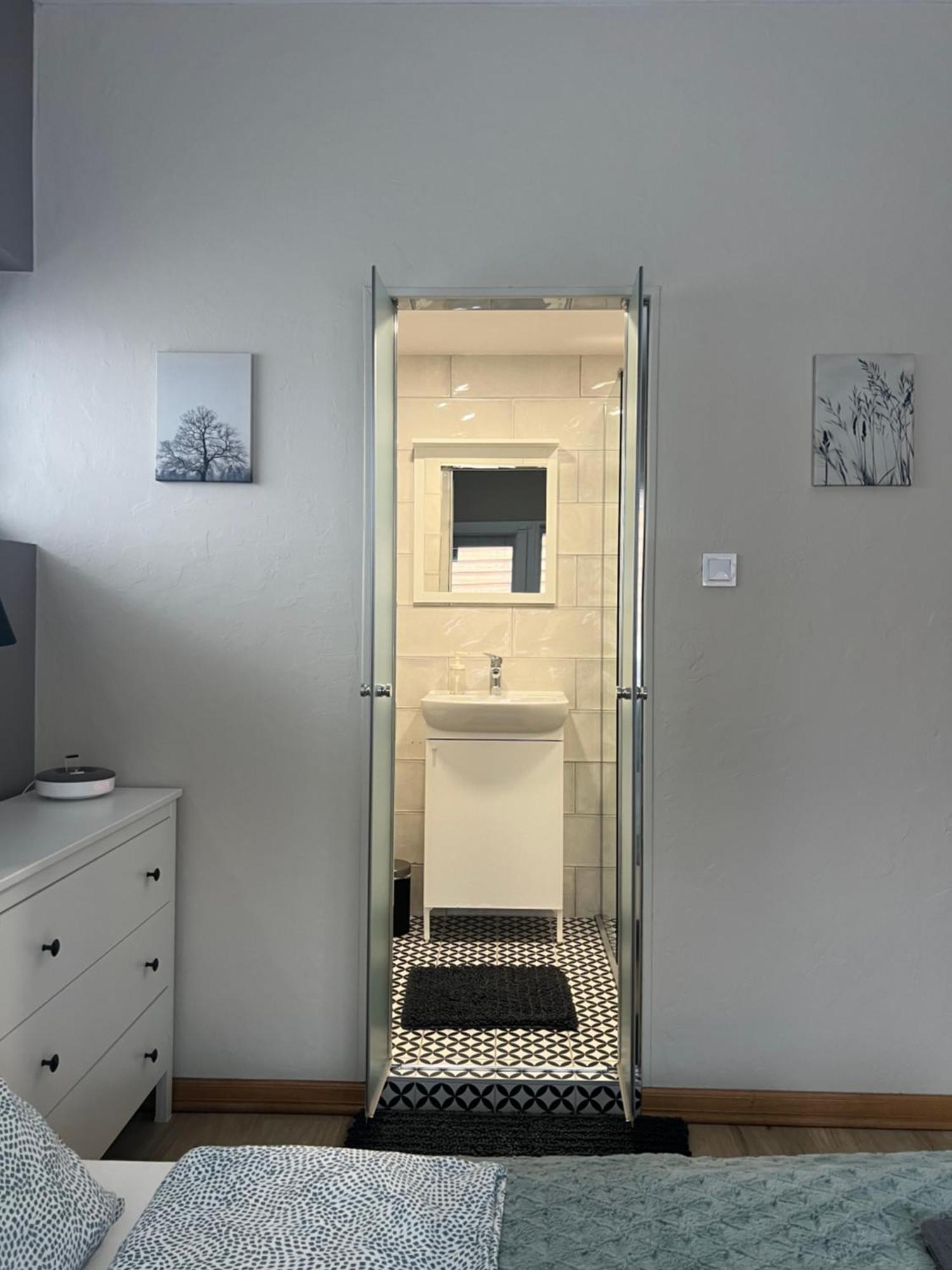 センテンドレBuekkoes Apartmanアパートメント エクステリア 写真