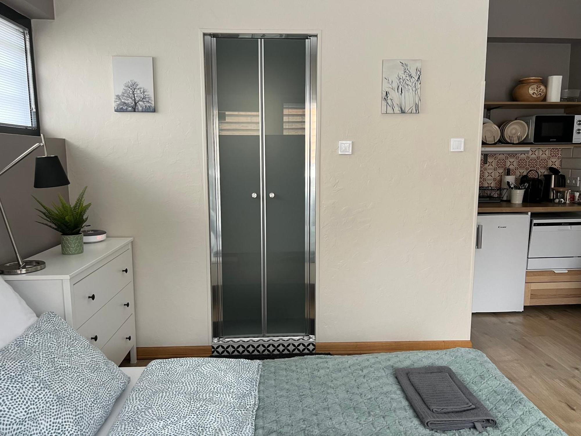 センテンドレBuekkoes Apartmanアパートメント エクステリア 写真