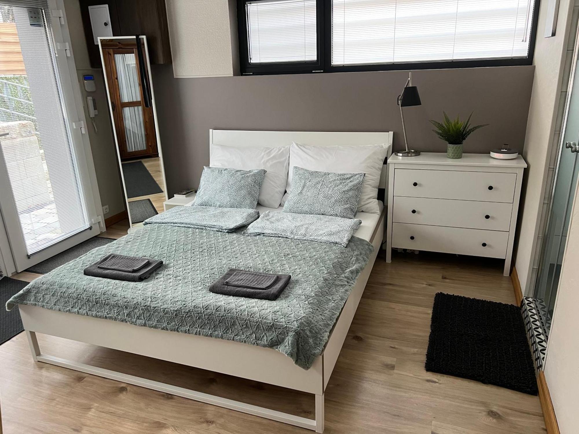 センテンドレBuekkoes Apartmanアパートメント エクステリア 写真