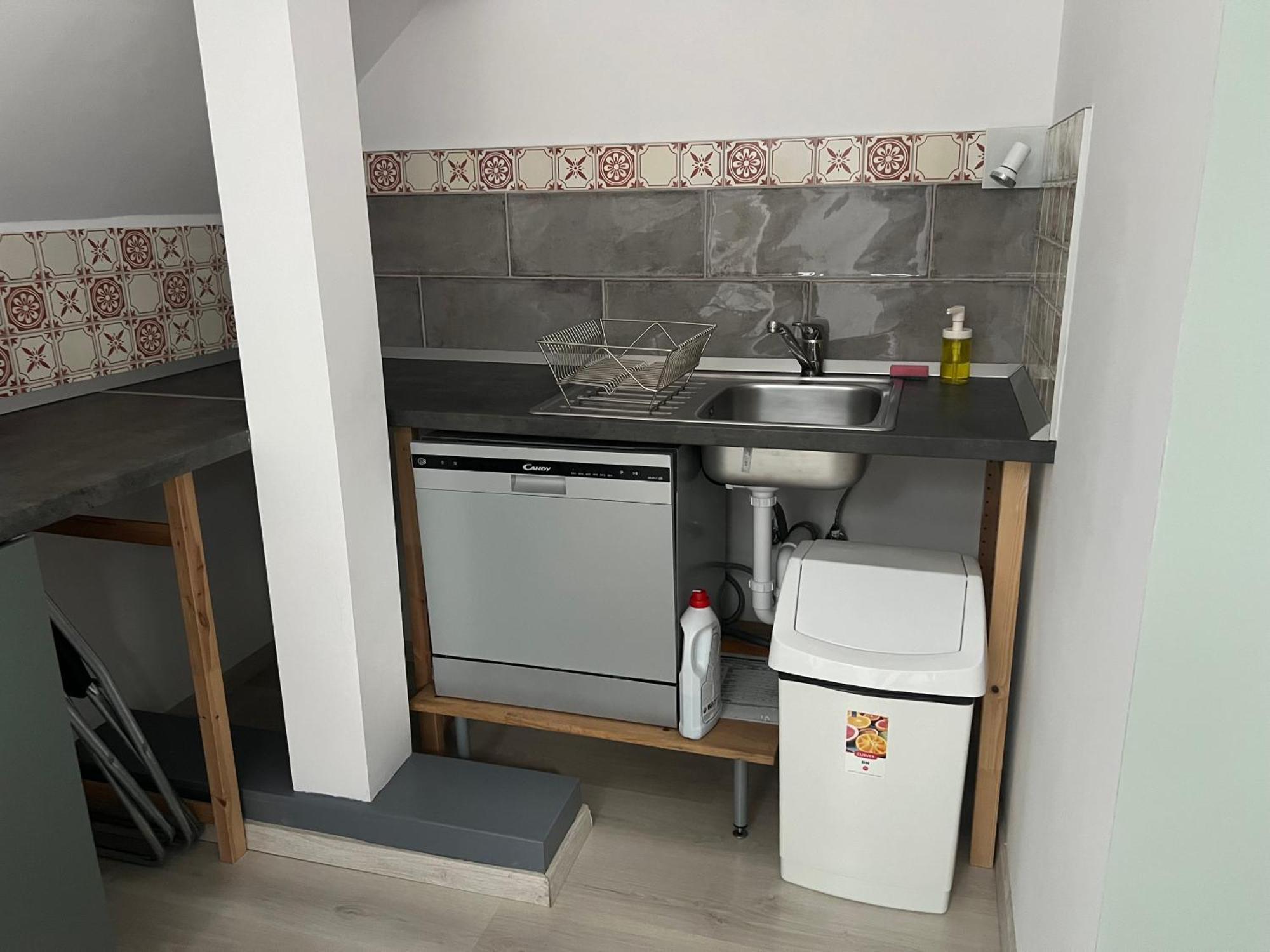 センテンドレBuekkoes Apartmanアパートメント エクステリア 写真