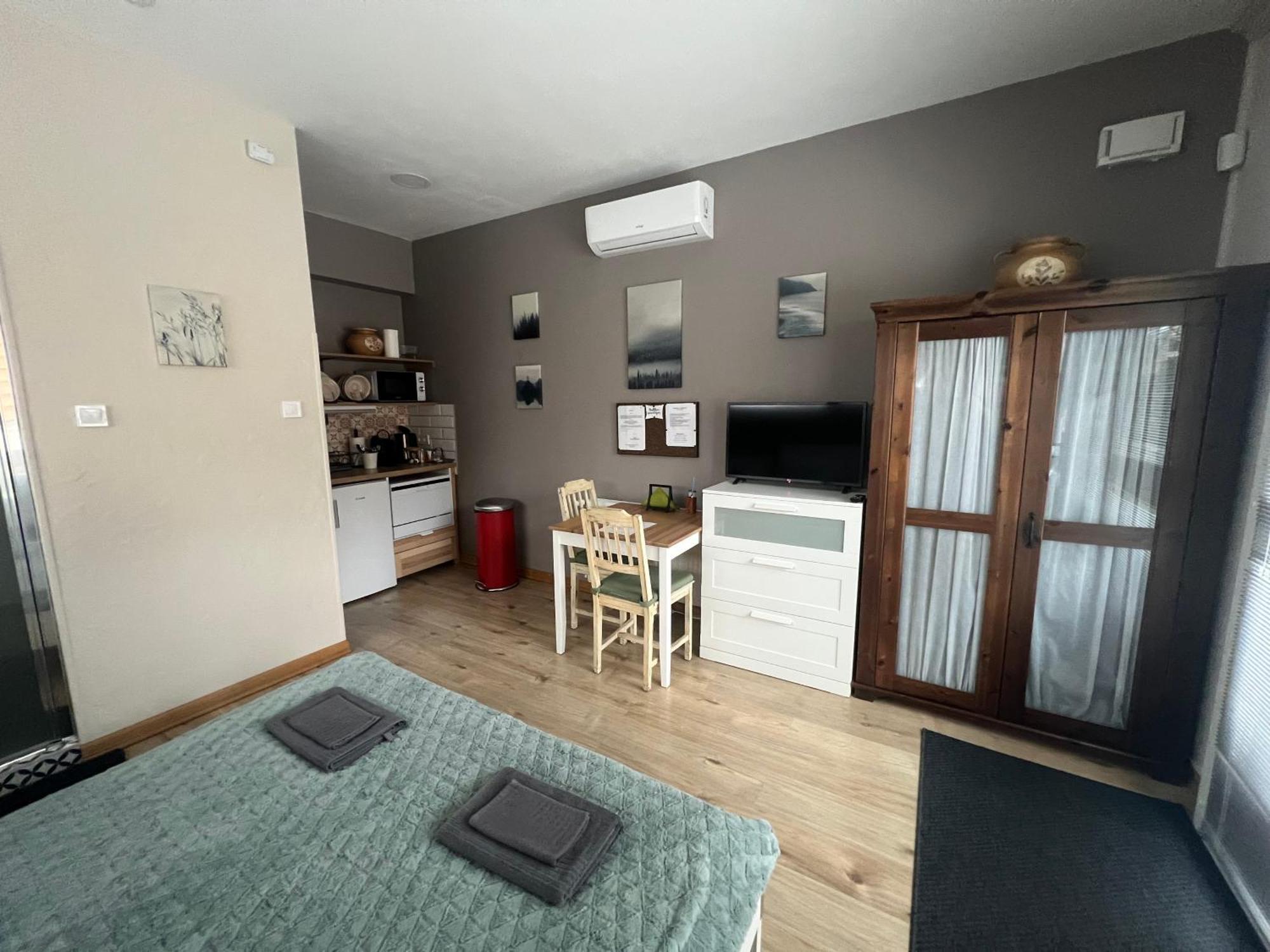 センテンドレBuekkoes Apartmanアパートメント エクステリア 写真